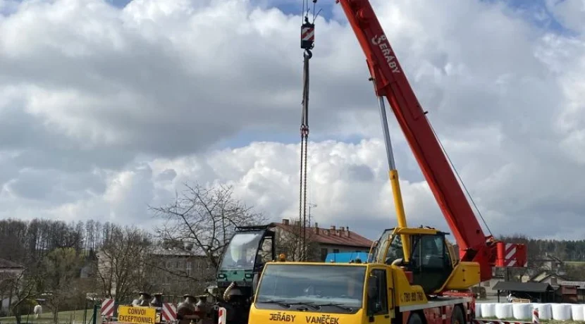 Autojeřáb__Terex_Demag_AC35L