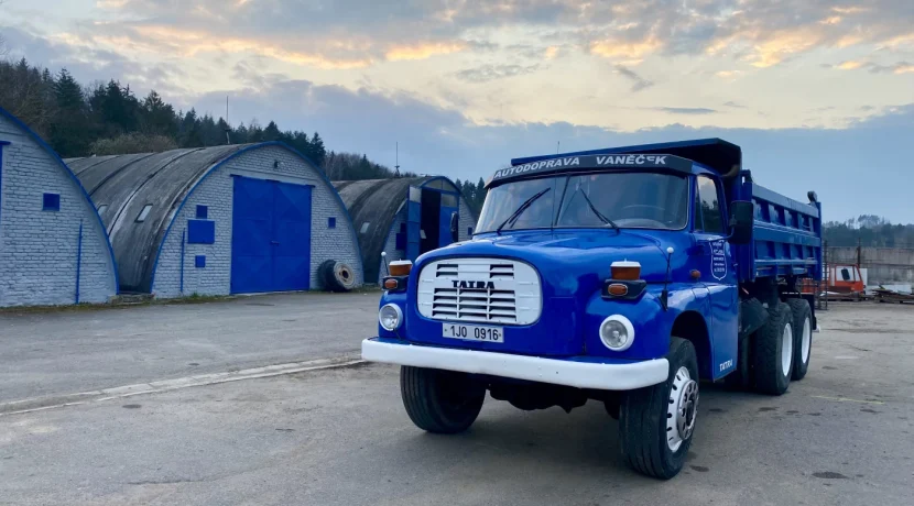 Tatra_148